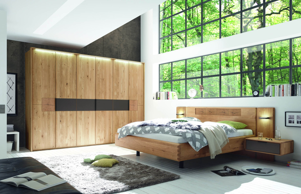 Kleiderschrank